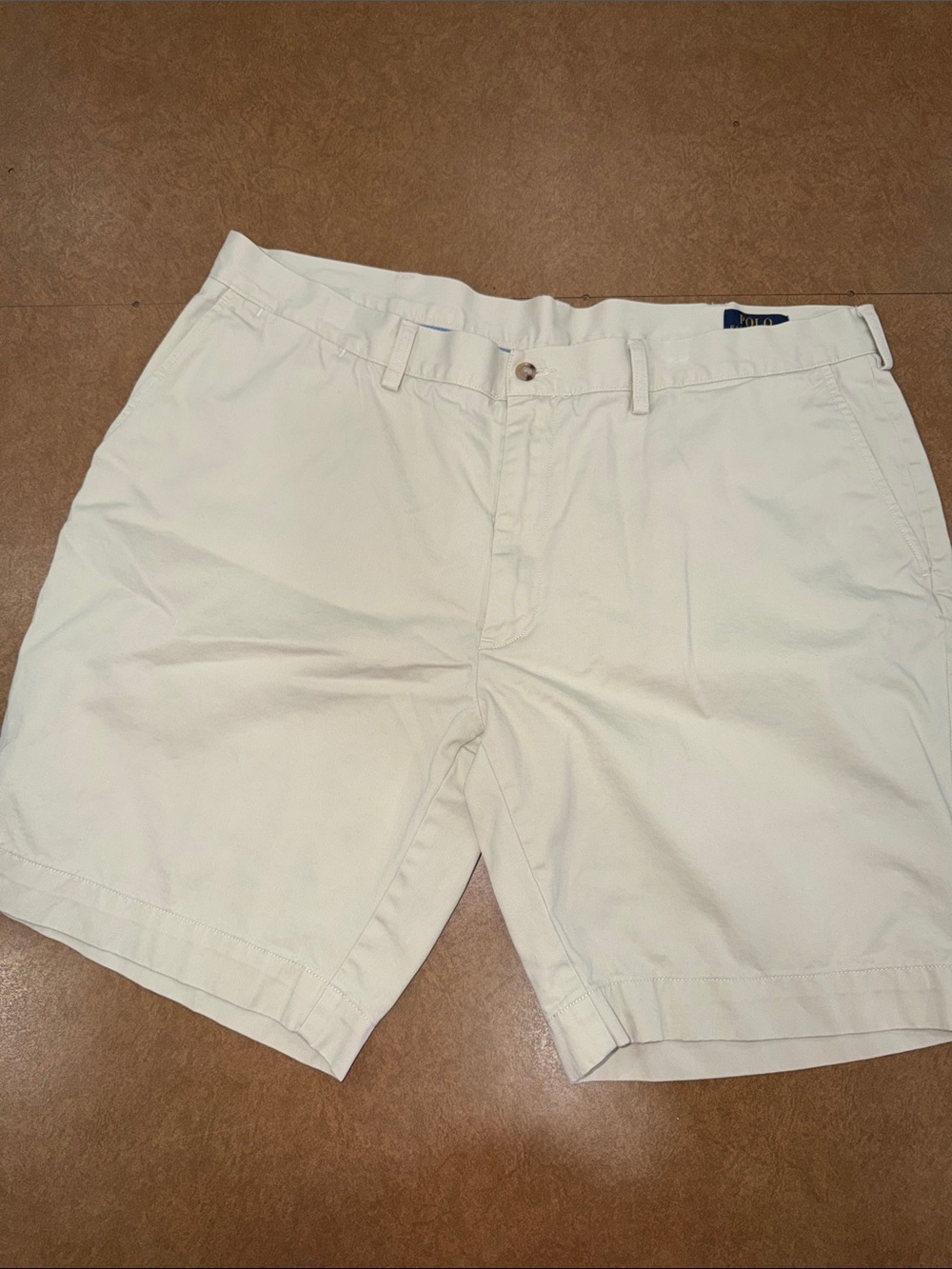 Polo by Ralph Lauren Classic Fit 9 Men’s Cream Flat Front Chino Shorts •40 Waist
